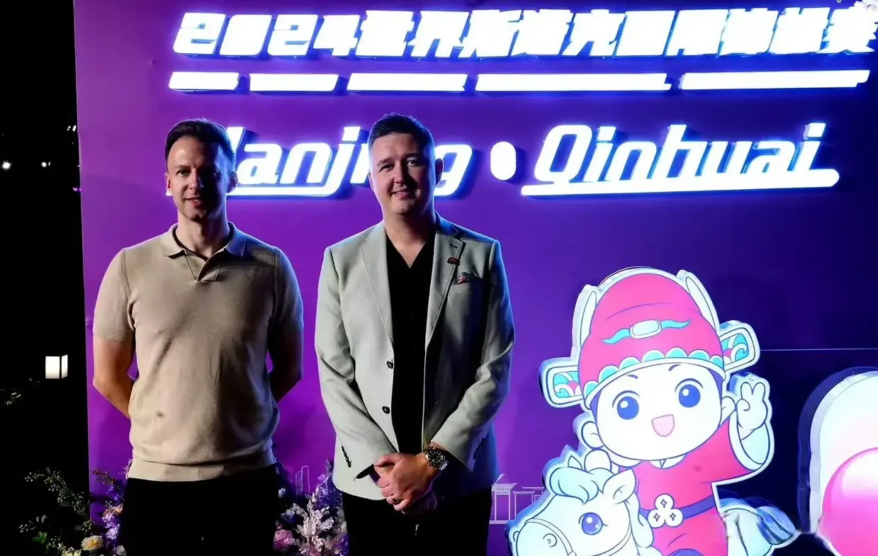 img, 威尔逊小特