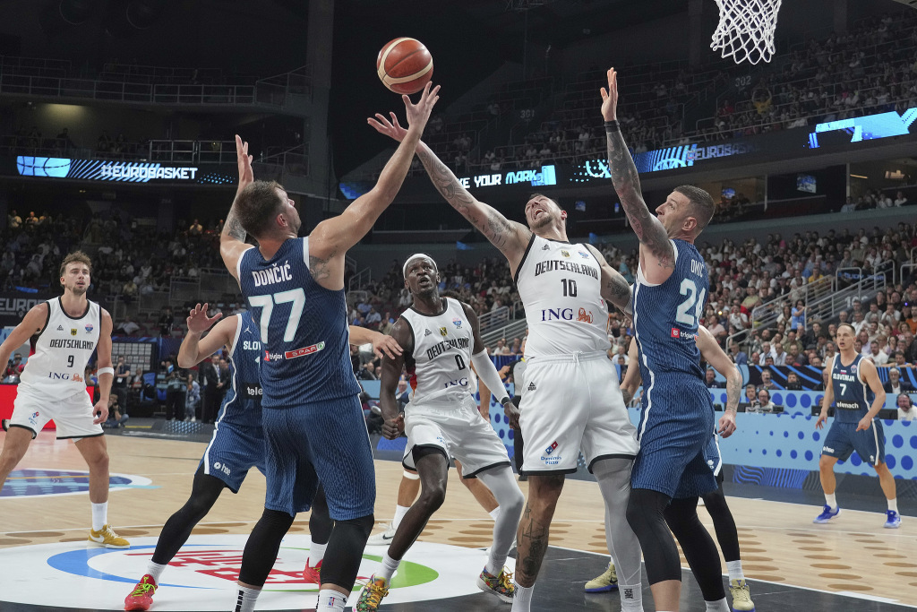 赛的判罚 赛的判罚