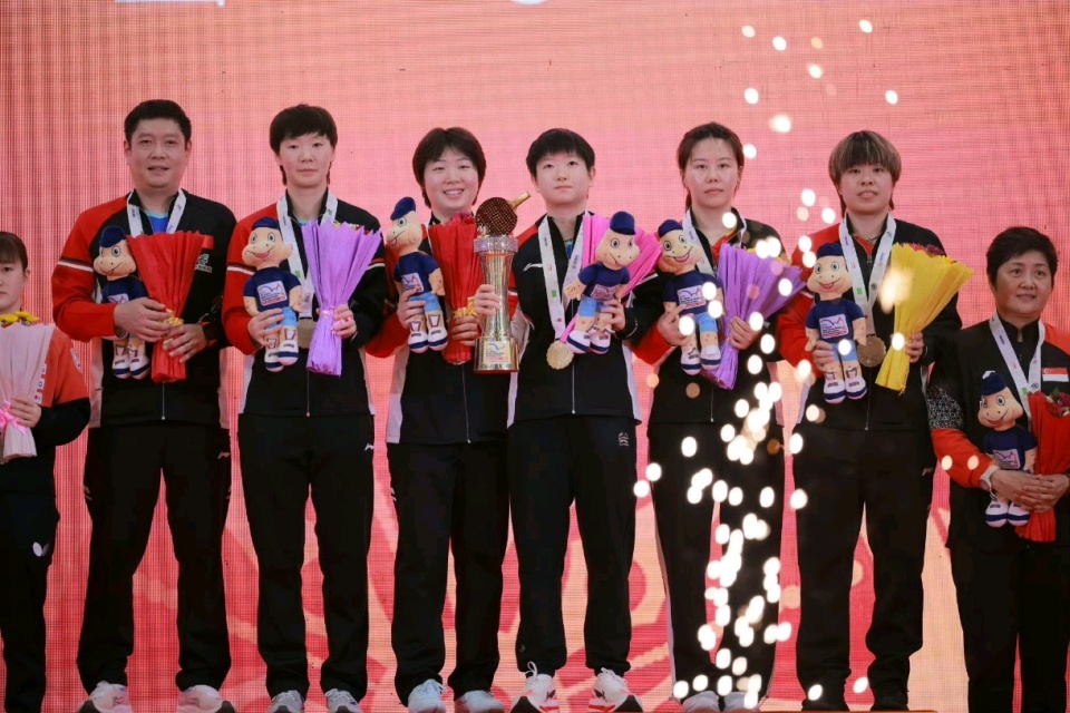 于是自己用, 边等大巴车